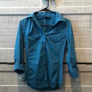 Long sleeve button up 3/4 sleeve